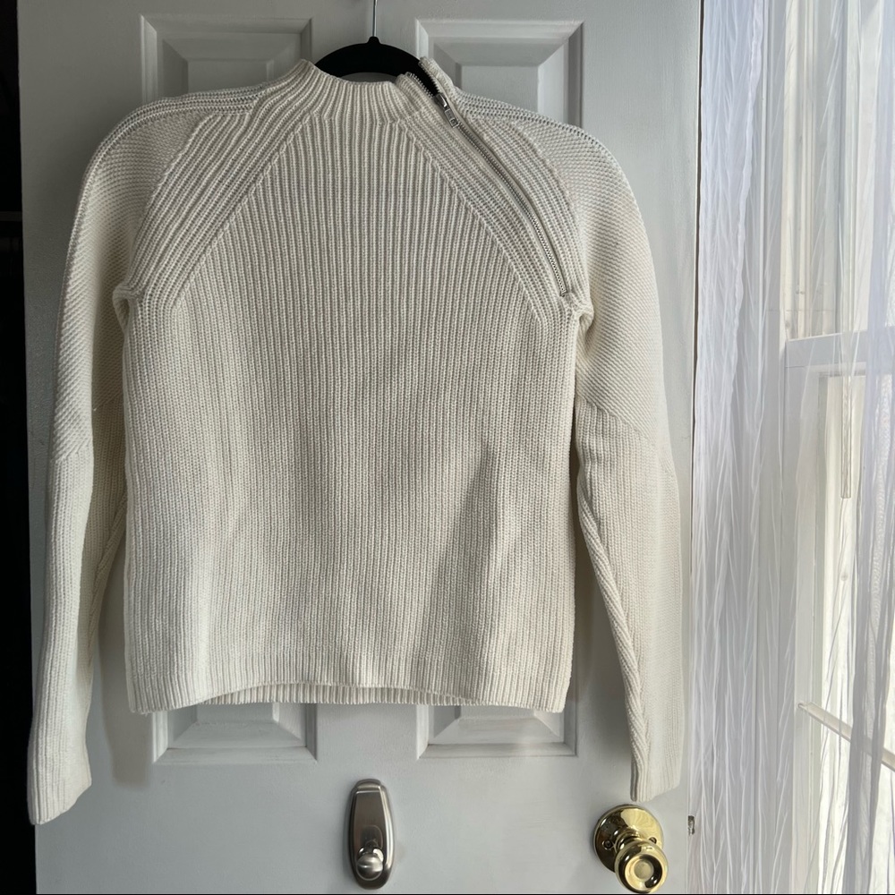 Everlane White Knit Mock Neck Sweater